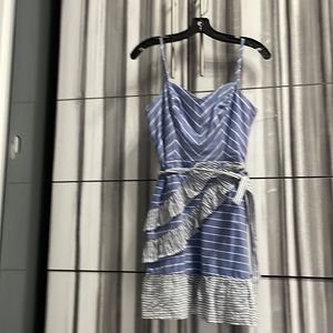 Speechless dress, adjustable strap. Size M. Never worn.